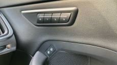 Jaguar E-Pace 1.5 P300e R-Dynamic SE 5dr Auto Estate